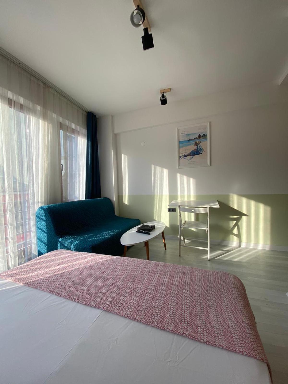 Hub Flats Hotel