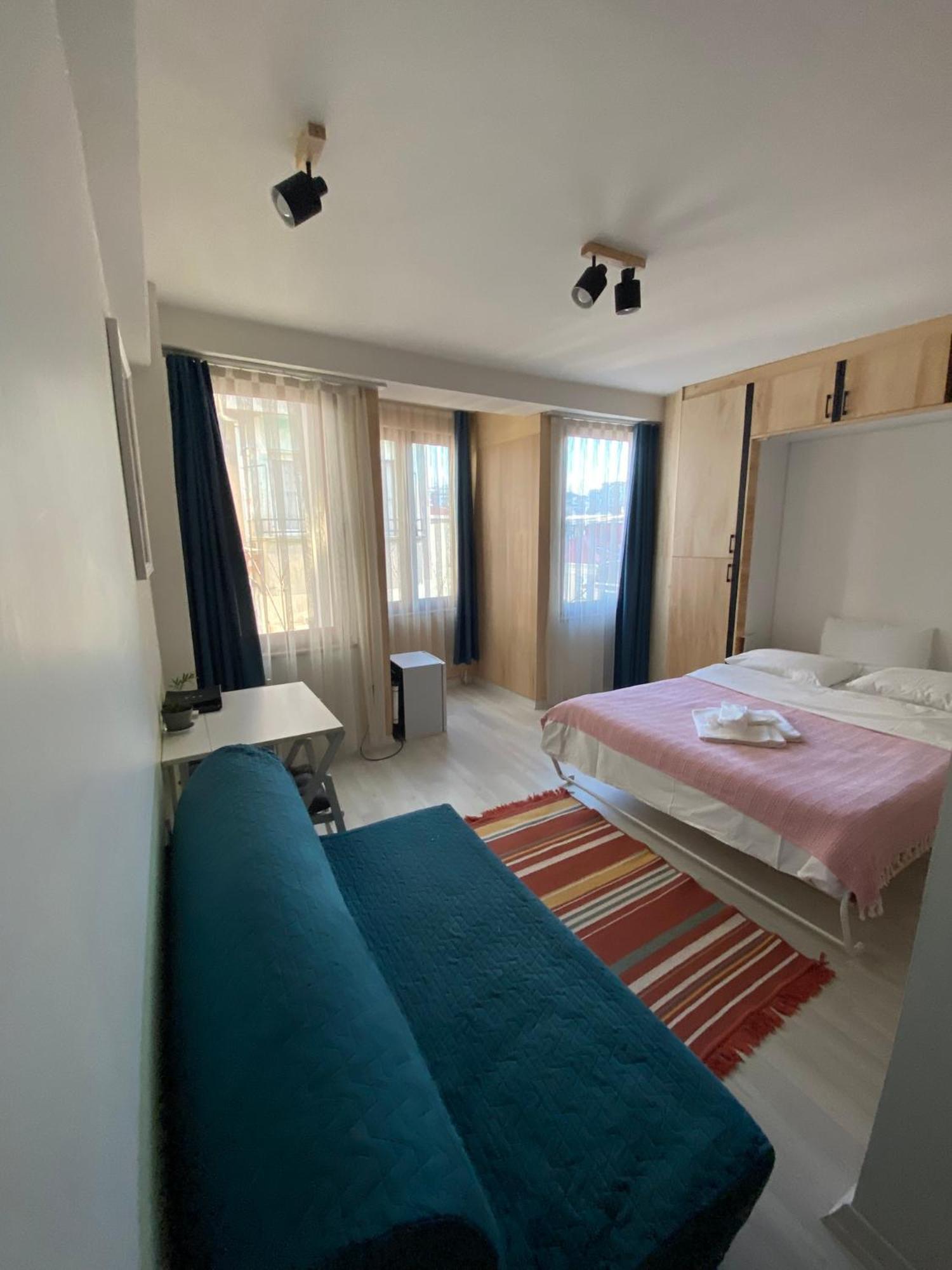Hub Flats Hotel