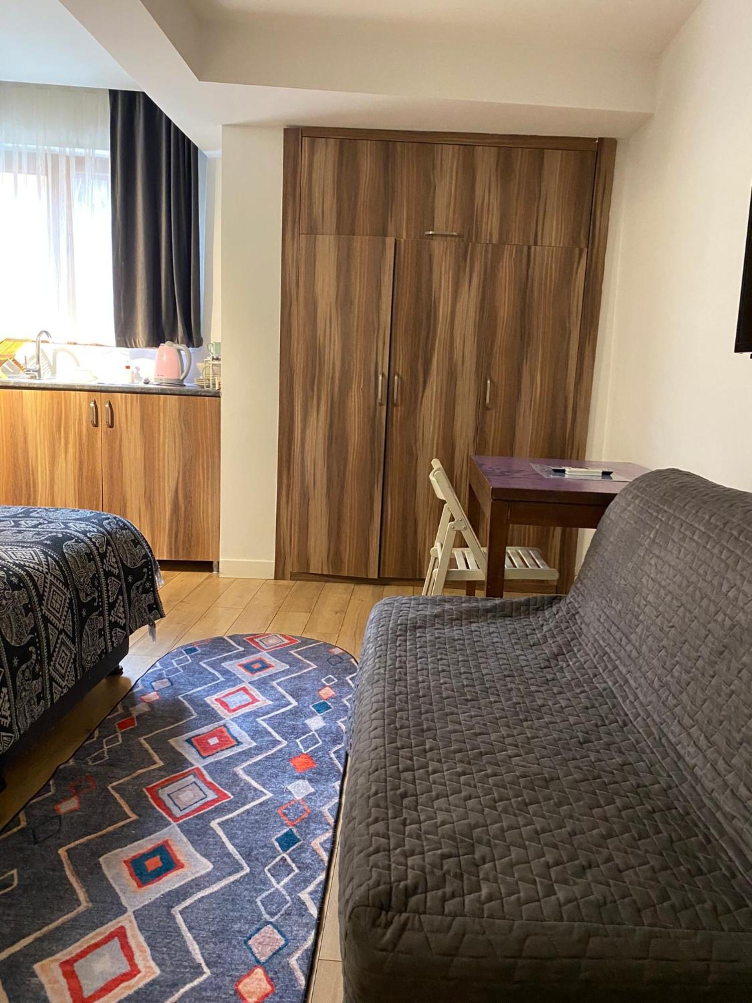 Hub Flats 4*